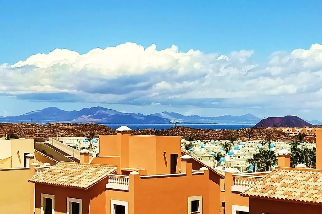 Casa Shakka Rocka: Lux Villa With Pool And View Corralejo