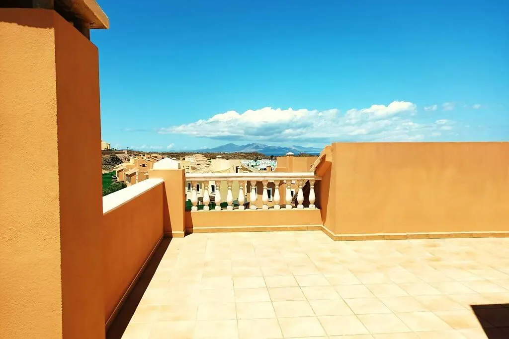 Casa Shakka Rocka: Lux Villa With Pool And View Corralejo